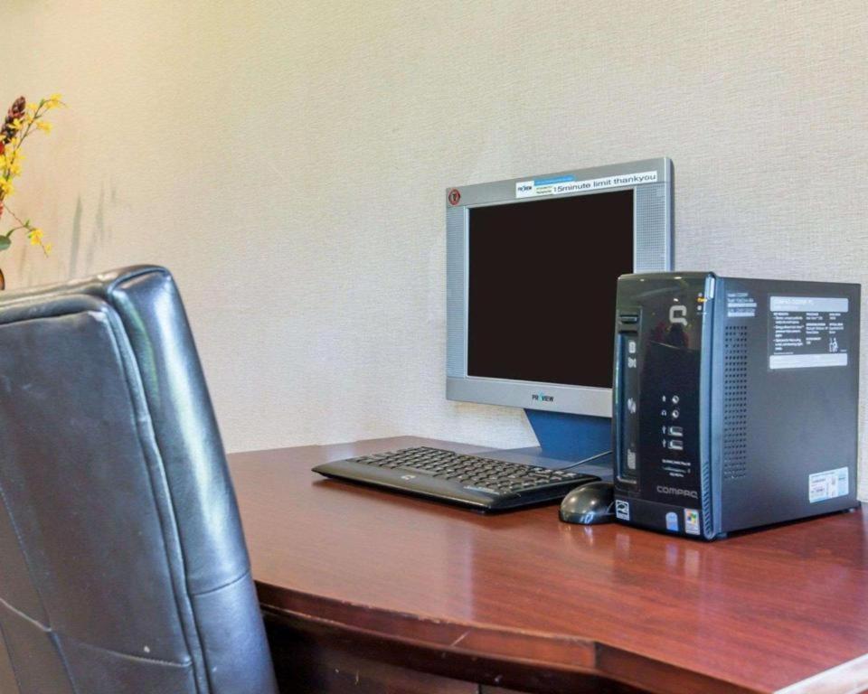 Quality Inn Сан Бернардино Екстериор снимка