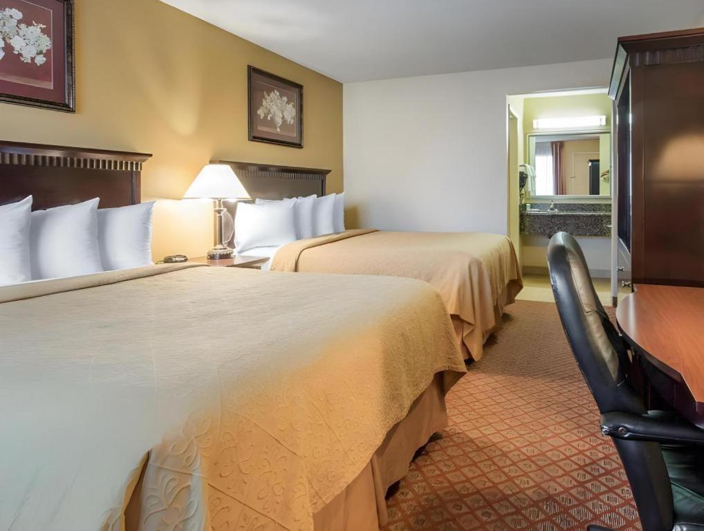 Quality Inn Сан Бернардино Екстериор снимка