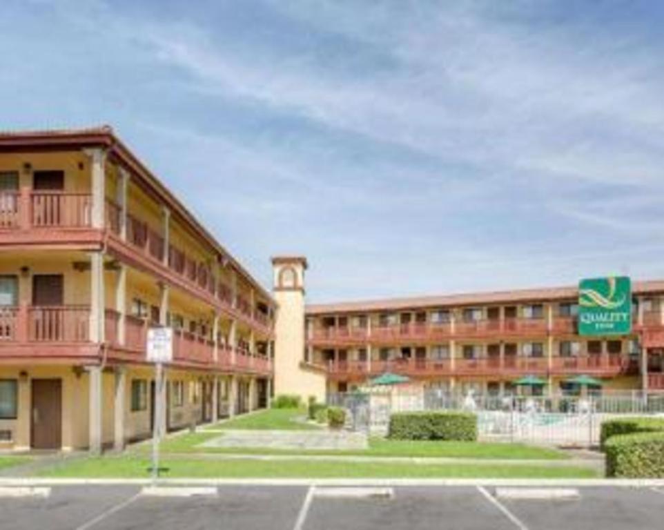 Quality Inn Сан Бернардино Екстериор снимка